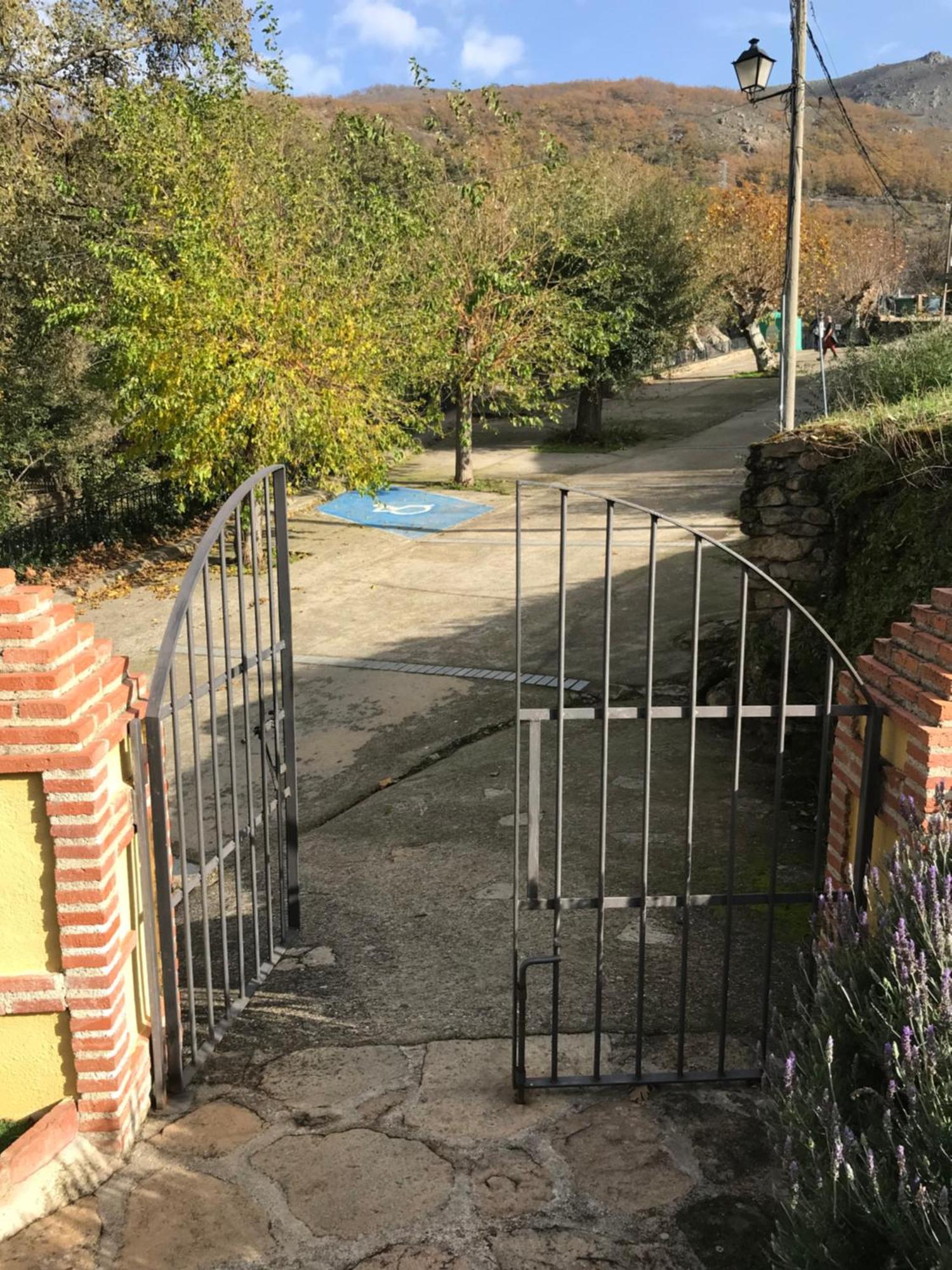 Aroma De Primavera En Casas Rurales Acebuche Casas del Monte 外观 照片